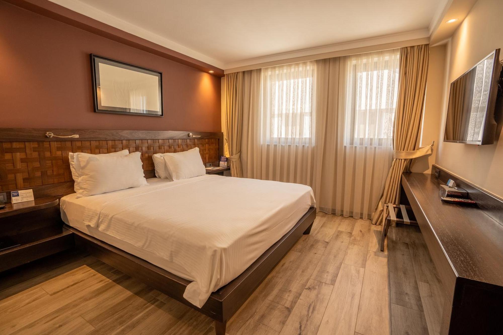 Resa Hotel Goecek Exterior photo